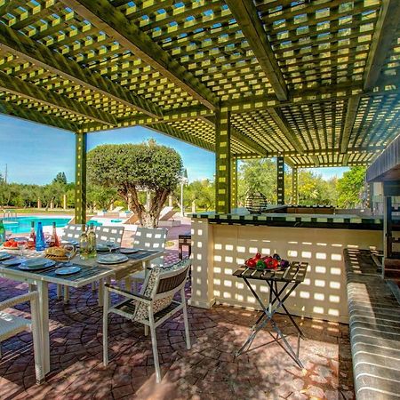 Astarte Villas - Istar Villa With Tennis Court Makhairadhon Экстерьер фото