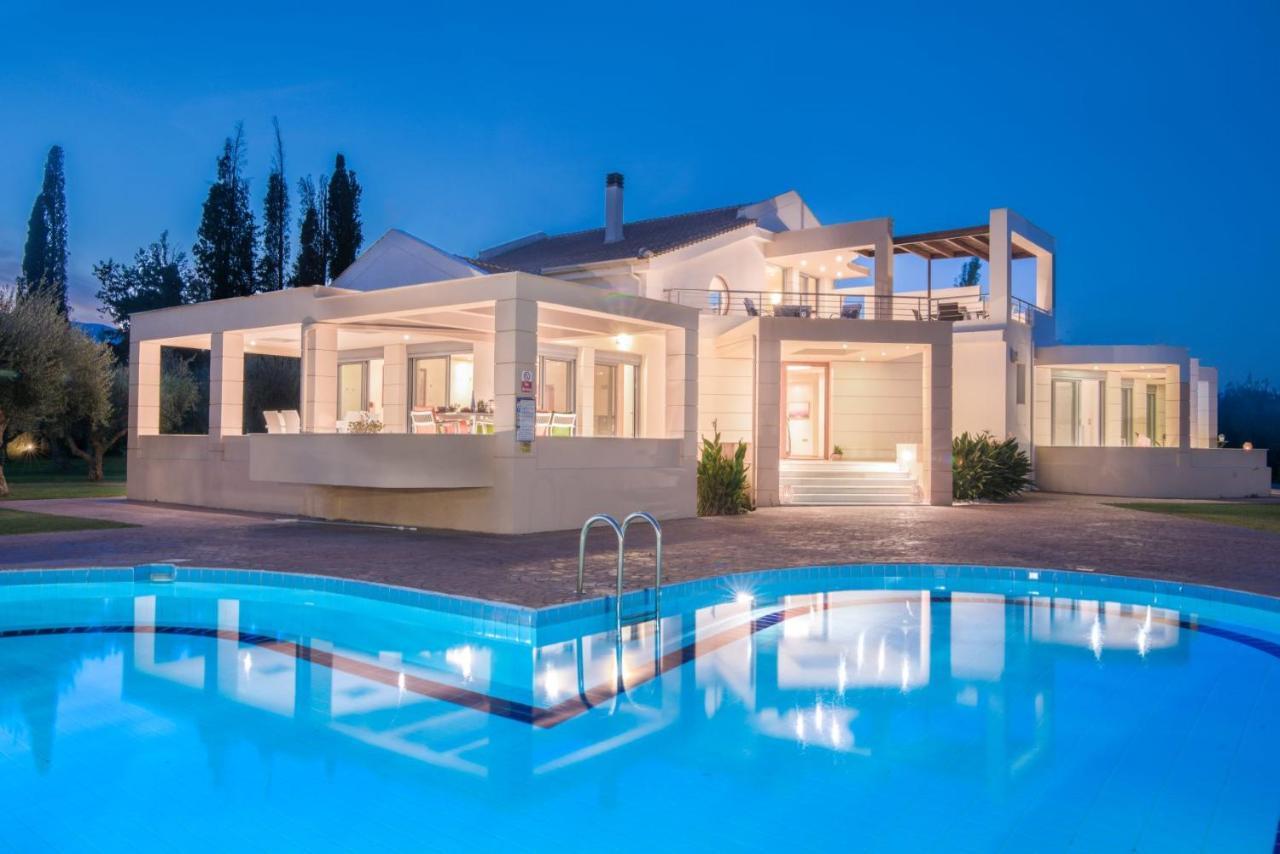 Astarte Villas - Istar Villa With Tennis Court Makhairadhon Экстерьер фото