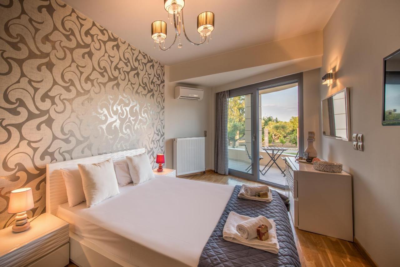 Astarte Villas - Istar Villa With Tennis Court Makhairadhon Экстерьер фото