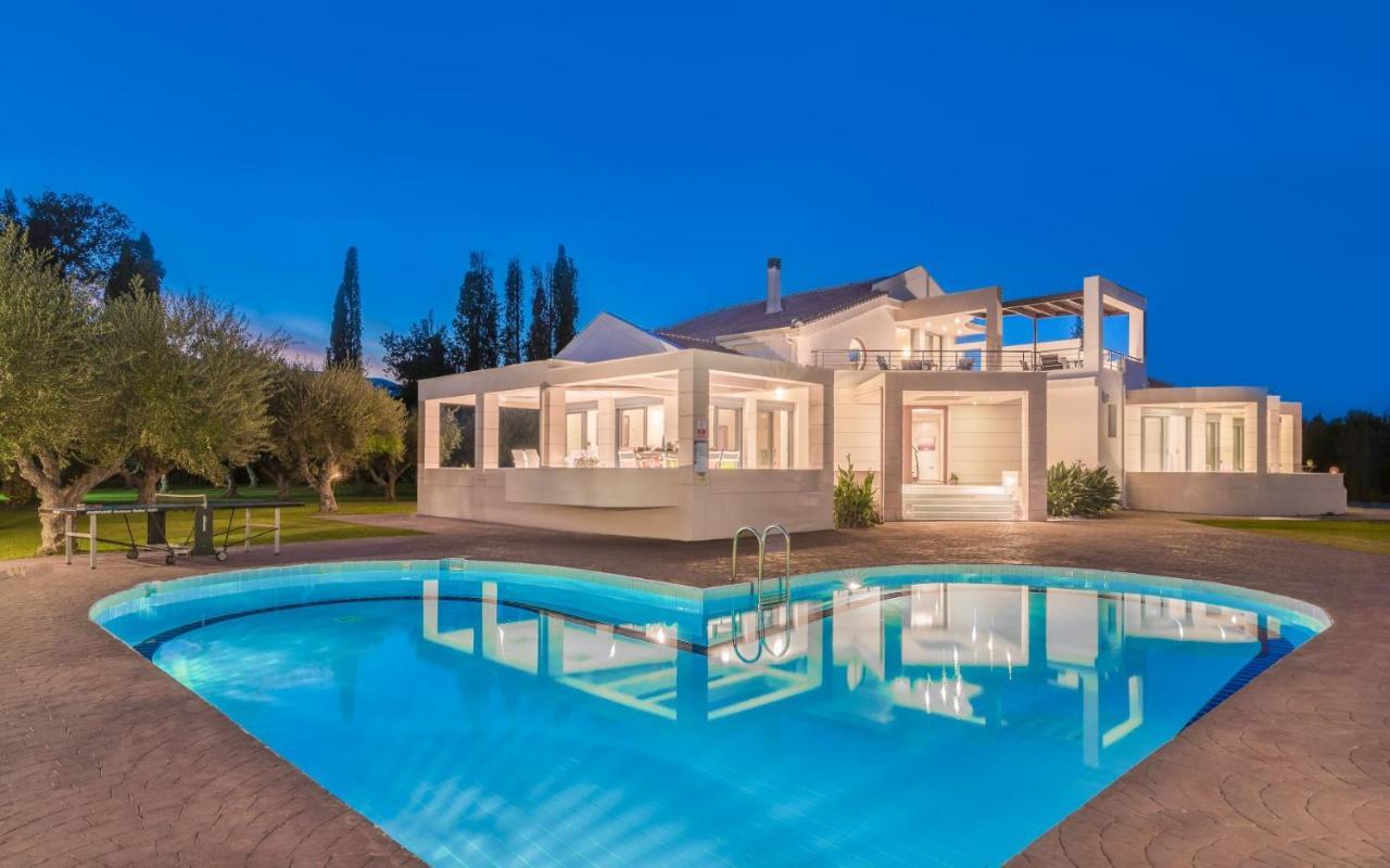 Astarte Villas - Istar Villa With Tennis Court Makhairadhon Экстерьер фото