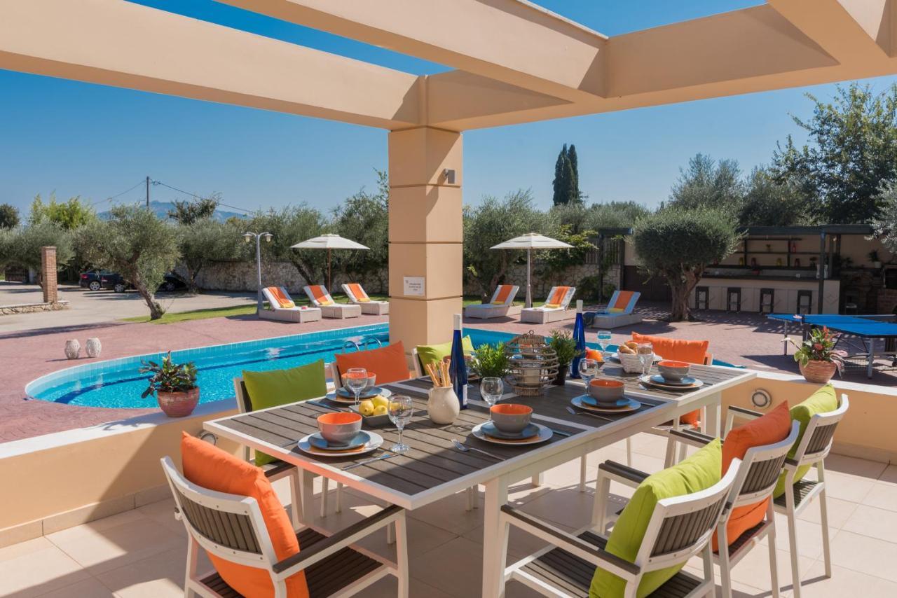 Astarte Villas - Istar Villa With Tennis Court Makhairadhon Экстерьер фото