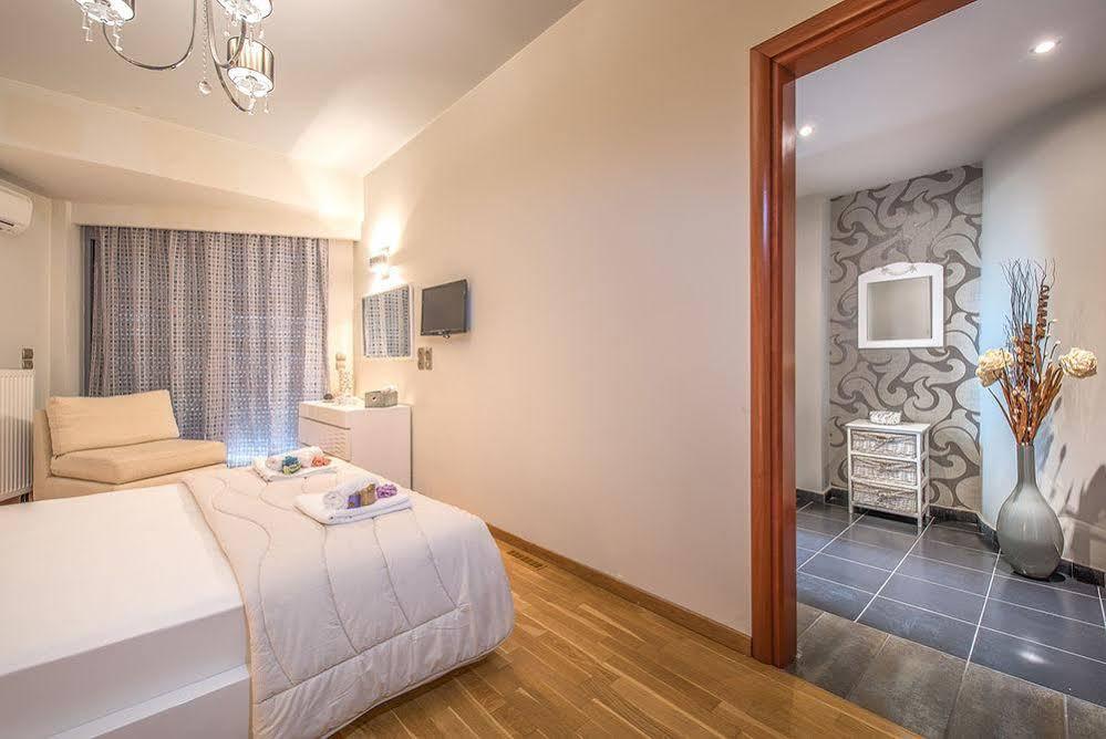 Astarte Villas - Istar Villa With Tennis Court Makhairadhon Экстерьер фото