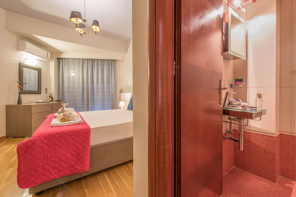 Astarte Villas - Istar Villa With Tennis Court Makhairadhon Экстерьер фото